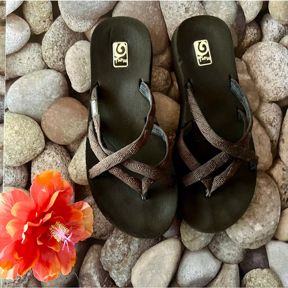 Sold - Picture 2 of 8